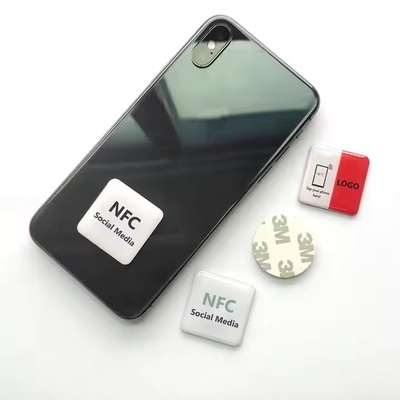13.56MHz カスタム RFID キーフォブ NFC エポキシステッカー 電話用 NFCステッカー 瞬間の共有